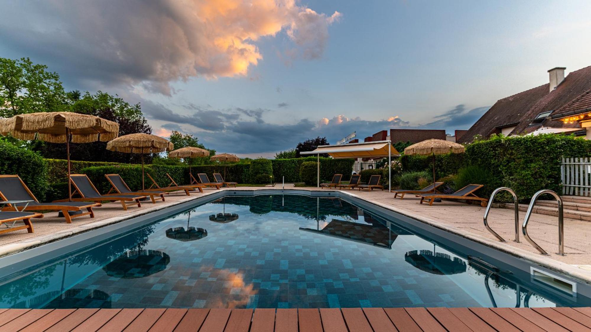 Logis Hostellerie D'Aussois Семюр-ан-Оксуа Екстериор снимка