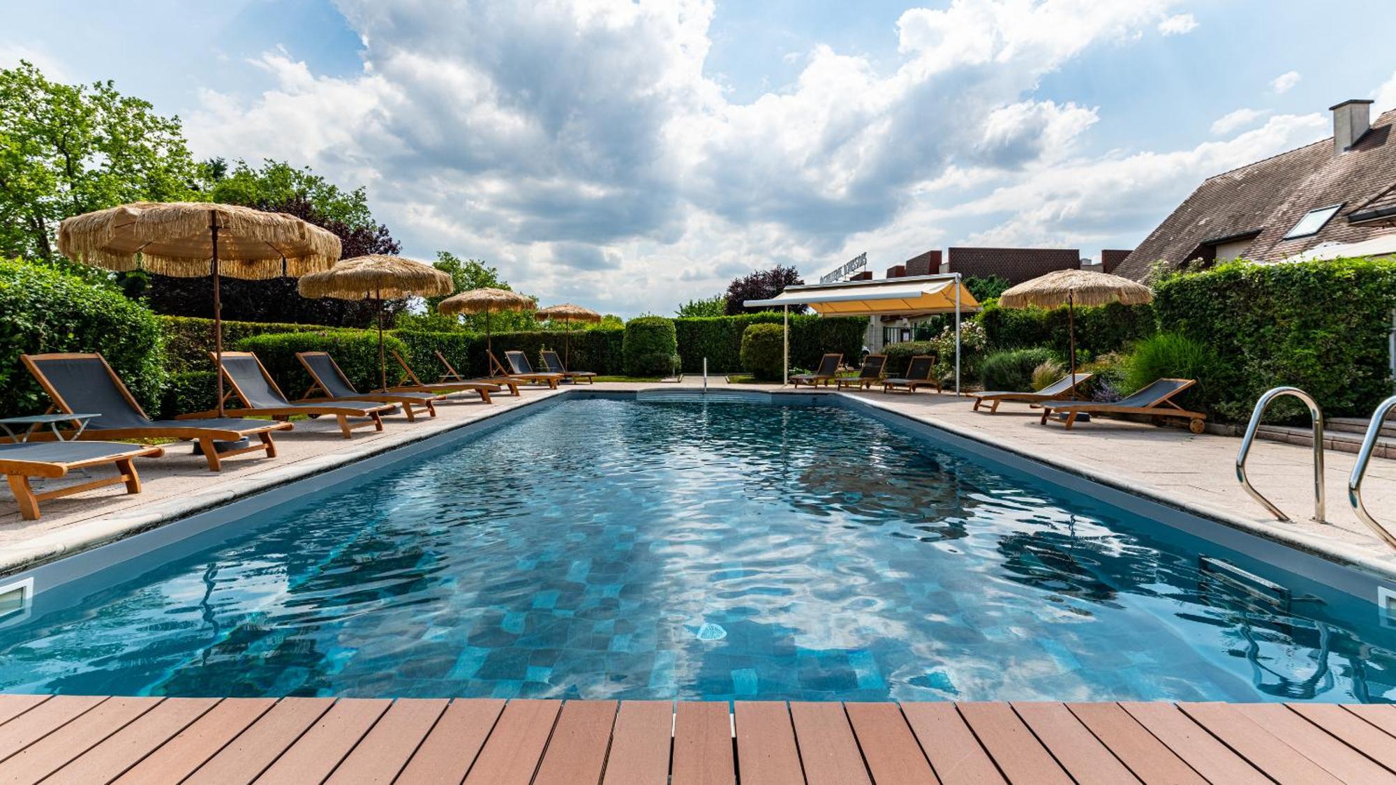Logis Hostellerie D'Aussois Семюр-ан-Оксуа Екстериор снимка